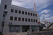 銀行「尼崎信用金庫杭瀬支店まで89m」