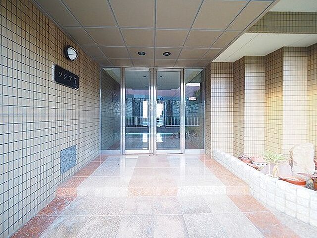 エントランス