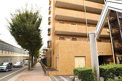 外観：マンションの外観は非常に重要なポイントです！外観の善し悪しは資産価値に大きな影響を与えます。外観のいいマンションを購入することで、高値で売却がしやすく、買い手が見つかりやすいというメリットがあります。