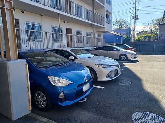 駐車場と明記さ...