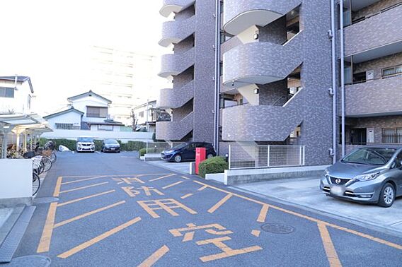 駐車場と明記さ...