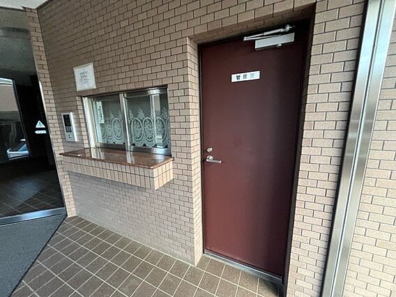 受付はマンショ...