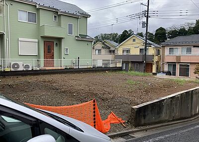 外観：販売されている全ての土地が、宅地用の土地であるとは限りません。都市計画法に基づき、基本的に住宅を建てることができるのは土地計画区であることに加え、市街化区域として定められている地域のみとなっています。