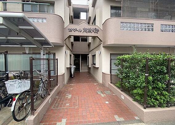 マンションのエ...