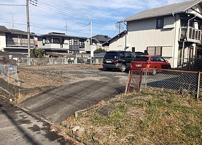 外観：販売されている全ての土地が、宅地用の土地であるとは限りません。都市計画法に基づき、基本的に住宅を建てることができるのは土地計画区であることに加え、市街化区域として定められている地域のみとなっています。