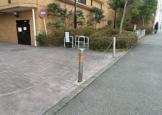 駐車場と明記さ...