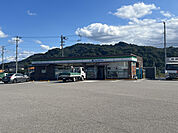 ファミリーマート新居浜阿島店(コンビニ)まで340m