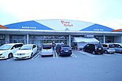 松山生協・椿店(スーパー)まで400m