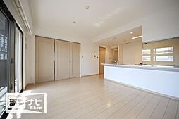 アルファステイツ市駅南 401号室 4階3LDKのリビング/ダイニング