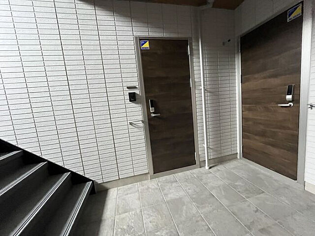 16 / 26