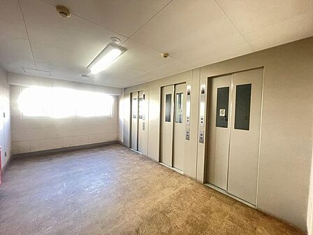[共用部]エレベーターの定期点検もしっかり行っており、管理体制良好です！