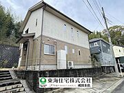 タマホーム施工の注文住宅です。区画が整った開発分譲地内です。太陽光発電付