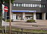 周辺：ローソン成田花崎町店 徒歩10分 650m