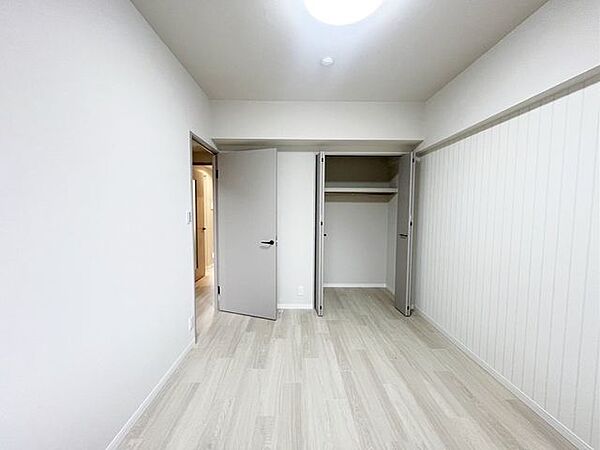 洋室を拡大表示