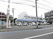 コンビニ「ローソンまで860m」