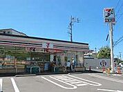 コンビニ「セブンイレブン横浜戸塚平戸東海道店まで497m」