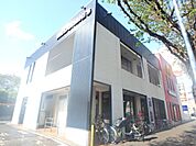 飲食店「マクドナルドまで210m」