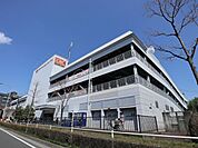 スーパー「オーケー北山田店まで984m」
