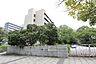 周辺：大学「横浜市立大学医学部まで3498m」