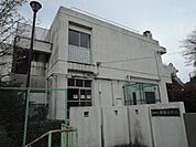小学校「市立倉田小学校まで630m」