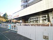 幼稚園、保育園「東戸塚こども園まで610m」