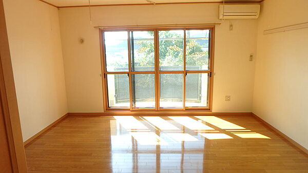 apartment 栃木県日光市中央町
中央町の賃貸情報を見る
物件地図