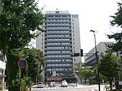 役所「宇都宮市役所まで440m」
