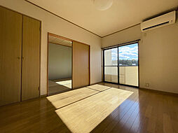 グランドパレス 1階2DKのリビング/ダイニング