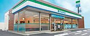 コンビニ「ファミリーマートまで730m」