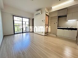 パークサイドヴィラ 2階ワンルームのリビング/ダイニング