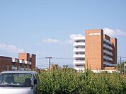 その他「曽我病院まで1100m」