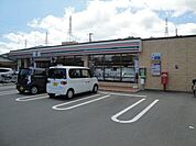 コンビニ「セブンイレブンまで360m」