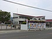幼稚園、保育園「石塚保育園まで681m」