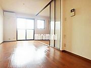 室内写真は同タイプの別の部屋です。
