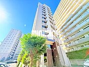 駅近高層マンションです