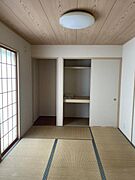 【和室】和室はお子様の遊び場やパパの休日のお昼寝スペースなど、いろいろな用途にお使いいただけます。