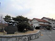 日和田中学校　徒歩約26分（2042ｍ）