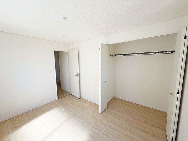 寝室を拡大表示