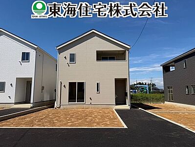 外観:全8棟、堂々完成しました!内覧可能です。ご家族好みの1棟を見つけませんか。(9月21日撮影写真) 外観:全8棟、堂々完成しました!内覧可能です。ご家族好みの1棟を見つけませんか。(9月21日撮影写真)