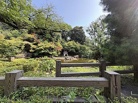 〜掃部山公園　徒歩約7分〜
