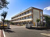 福島市立鎌田小学校？815m　徒歩10分