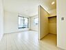 室内：各洋室快適さとプライベートを配慮した設計になっています。(同仕様)