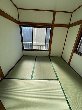 ２階、和室４．...