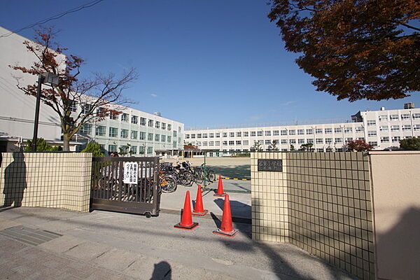 画像18:名古屋市立名東小学校