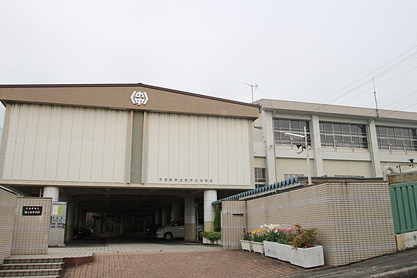 名古屋市立猪子石中学校