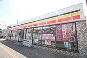 デイリーヤマザキ 中川高畑店