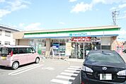 ファミリーマート 中川千音寺店