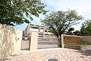 名古屋市立なごや小学校