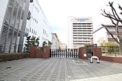 同朋学園同朋大学