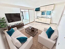 アーバンフラットメイユー 2階2DKのリビング/ダイニング